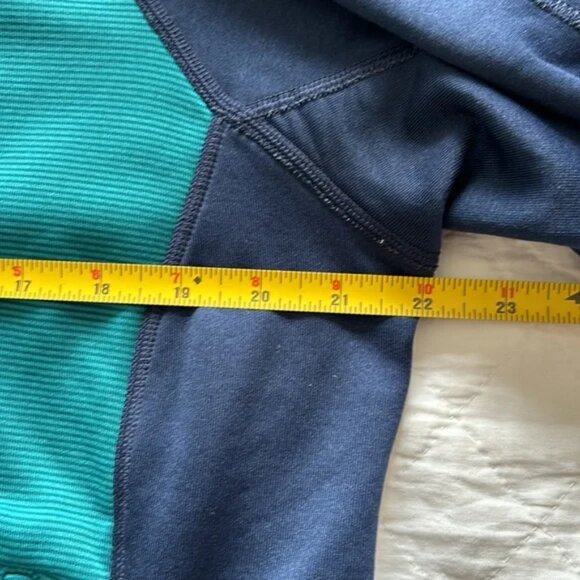 LL Bean Polartec Hoodie - Picture 4 of 5